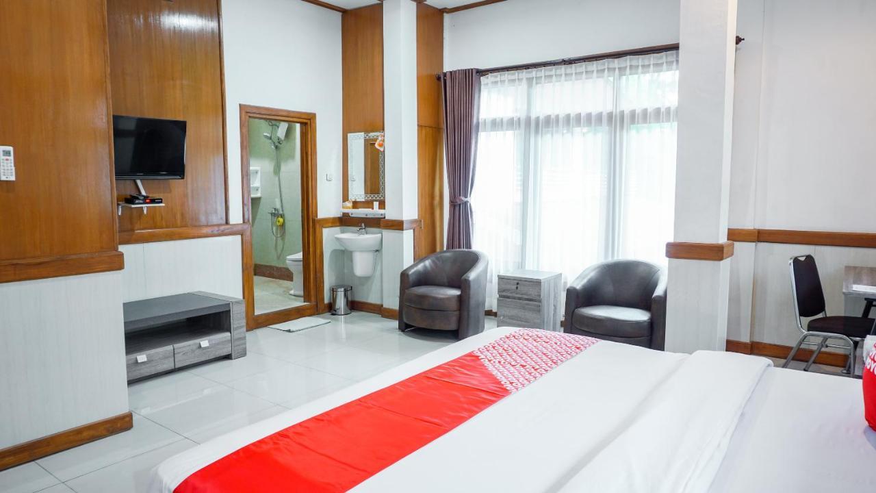 Oyo 1209 Tirtasari Nice Guesthouse Bandung Kültér fotó