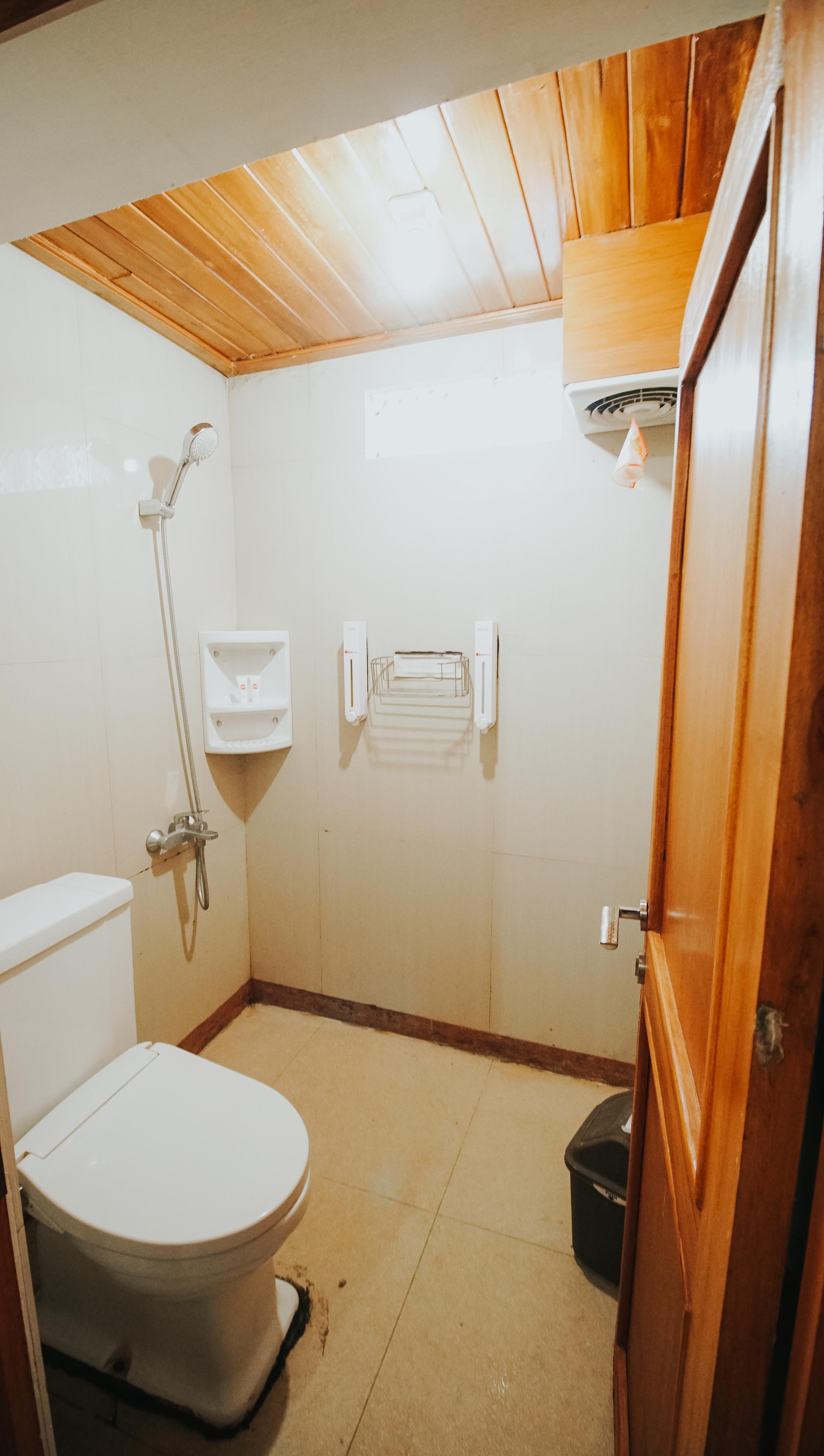 Oyo 1209 Tirtasari Nice Guesthouse Bandung Kültér fotó